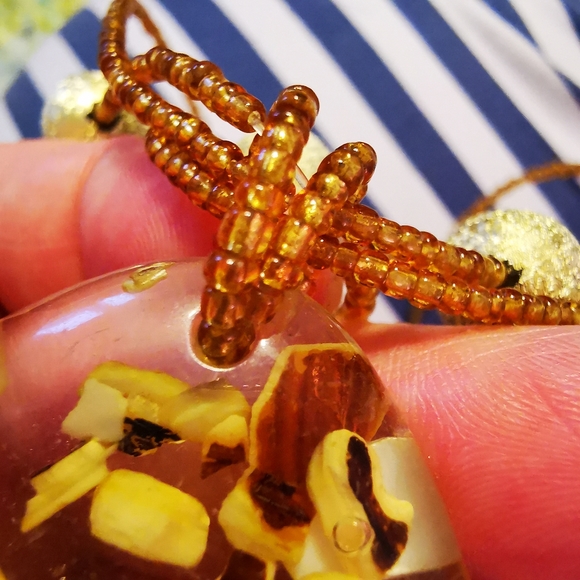 Vintage Abalone in Lucite Necklace Pendant - Picture 10 of 16